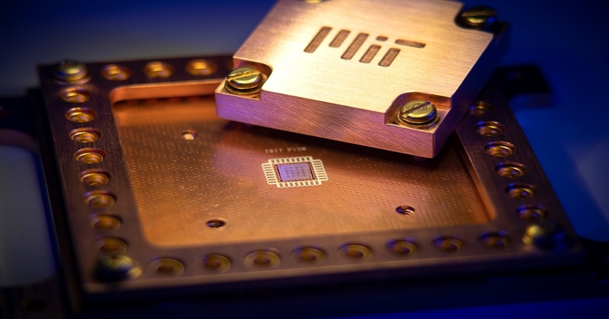 Scaling quantum processors with ultra-thin materials.